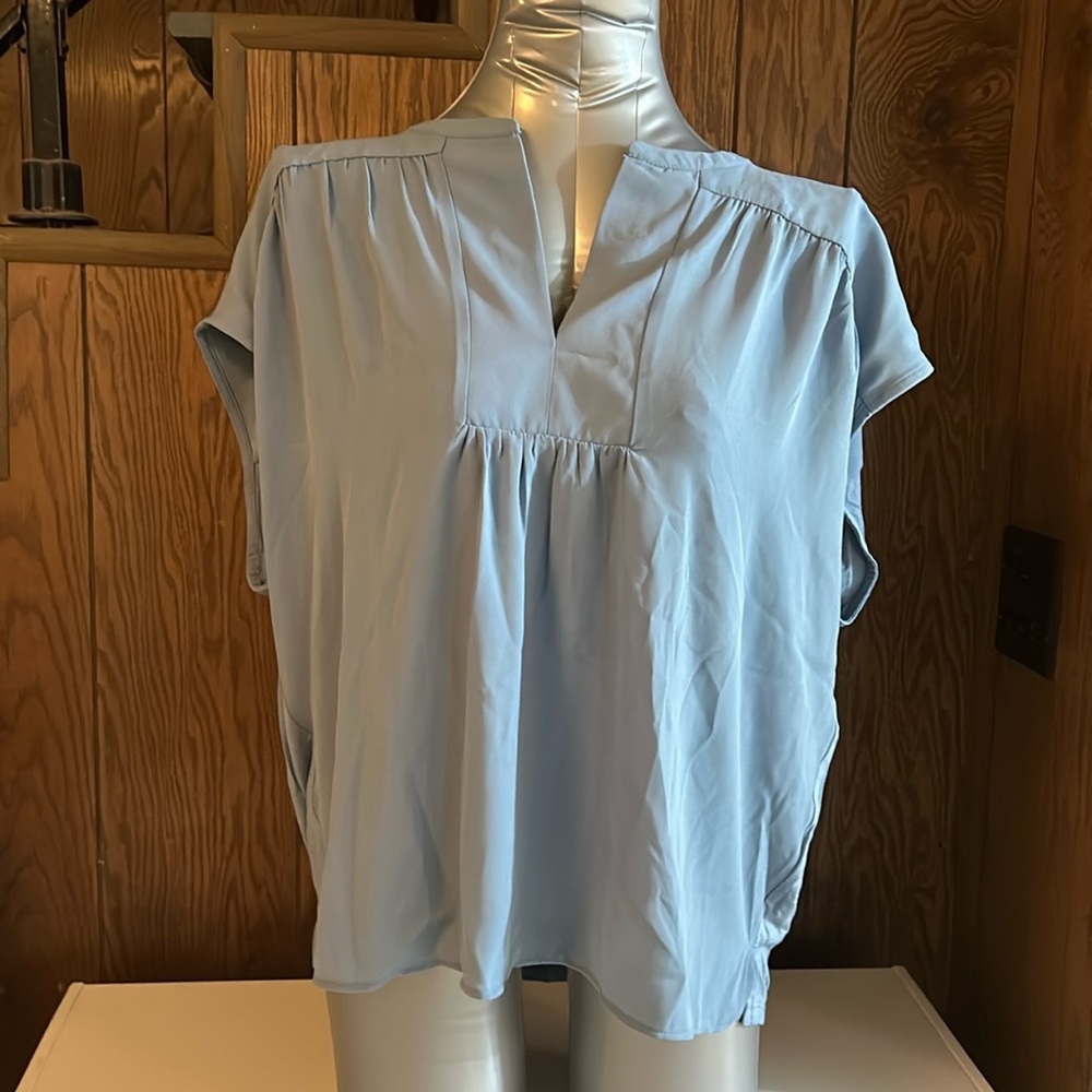 Short sleevemixed media blouse